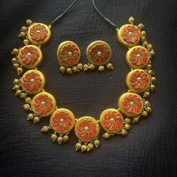orangeNecklace set