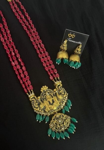 teracotta chain with jhumkA